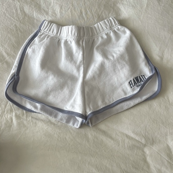 Brandy Melville Pants - Brandy Melville Shorts